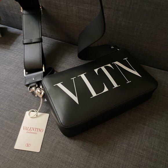 Valentino Garavani VLTN leather shoulder bag SUPER SALE - Picture 14 of 14